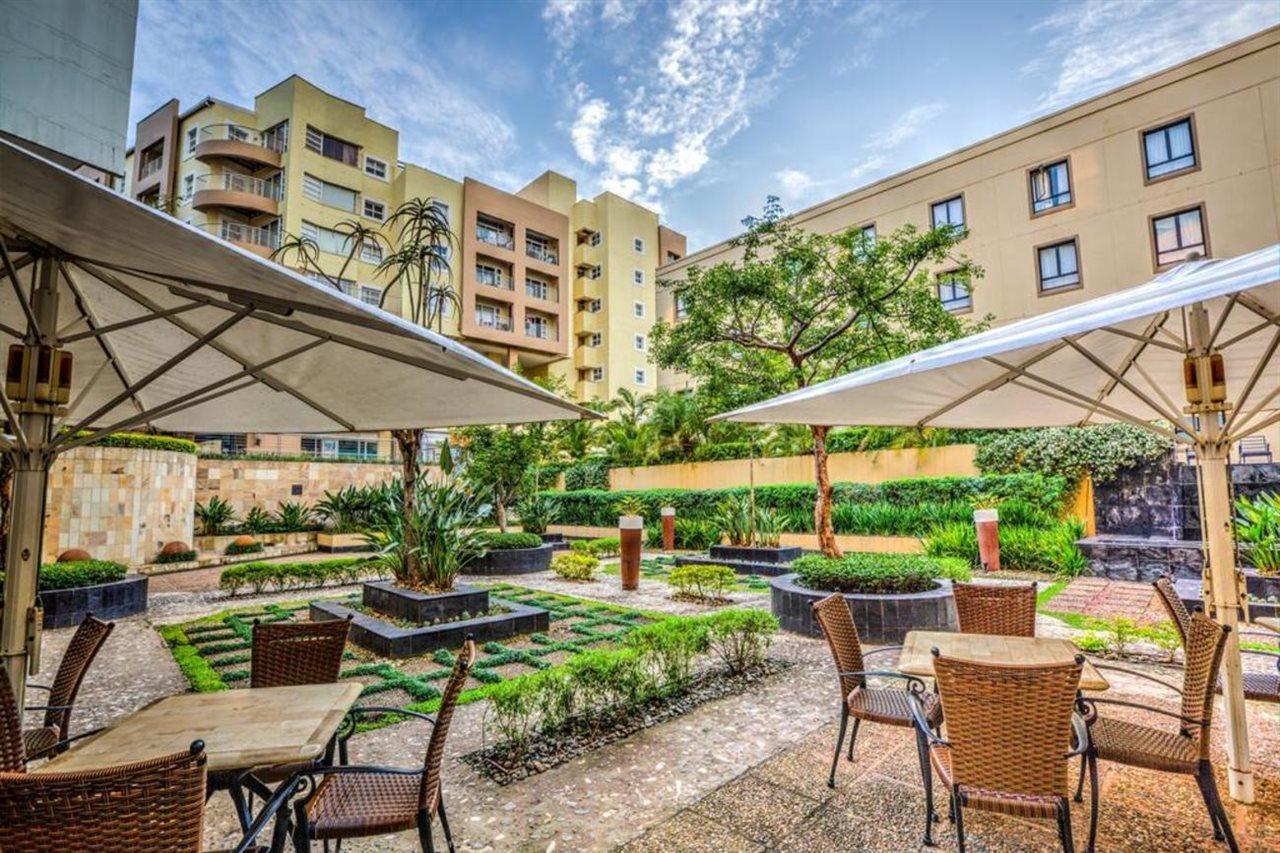 City Lodge Hotel Umhlanga Ridge Дурбан Экстерьер фото