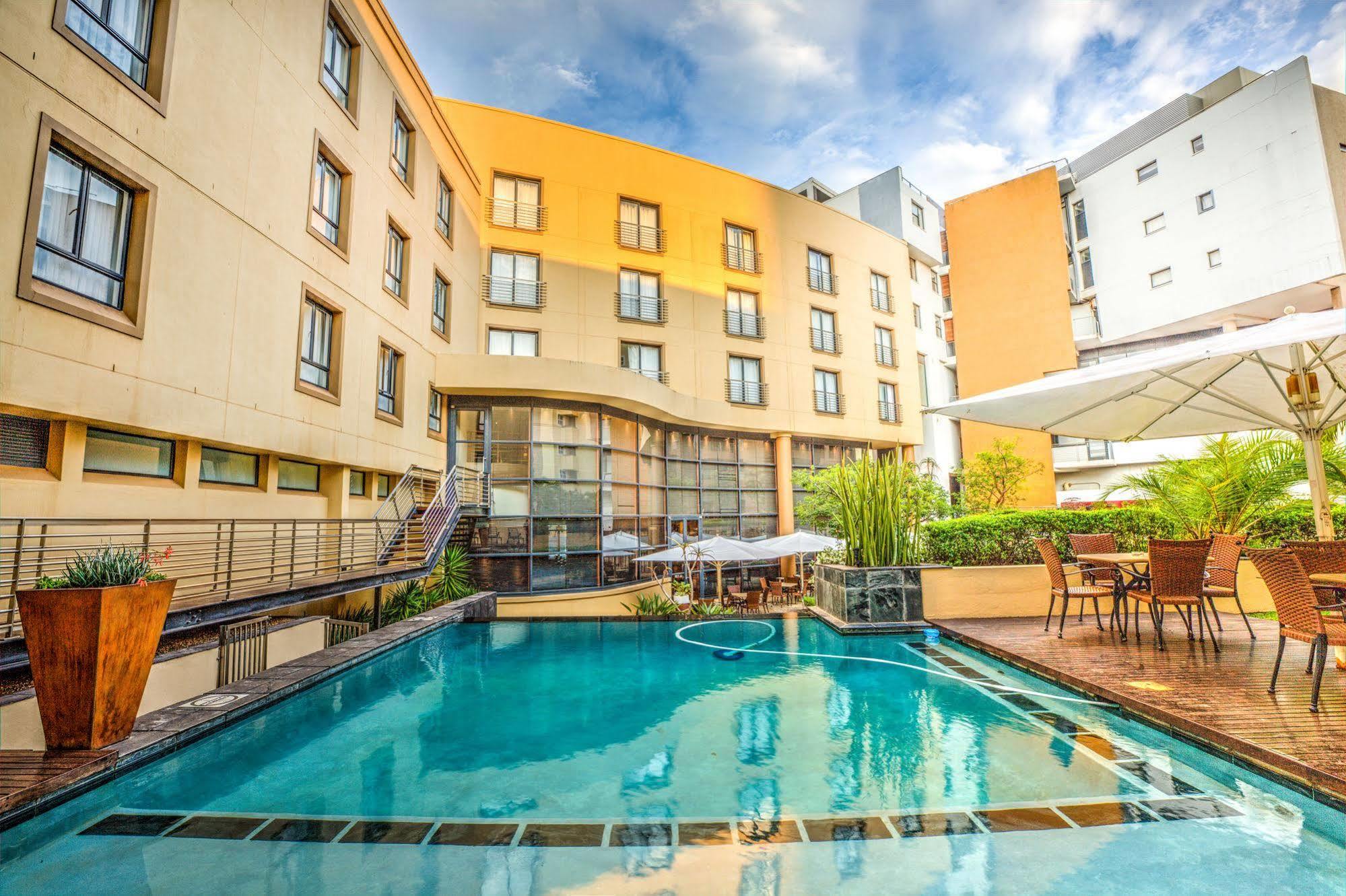 City Lodge Hotel Umhlanga Ridge Дурбан Экстерьер фото